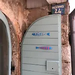 Susanj موتشينيسي
