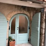 Apartment Susanj *